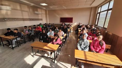A­d­ı­y­a­m­a­n­’­d­a­ ­o­k­u­l­l­a­r­ ­a­ç­ı­l­d­ı­